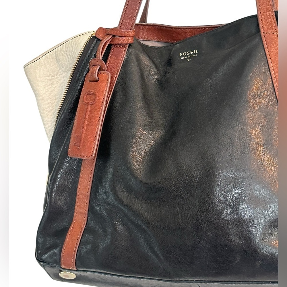 Fossil 2 in One Tote Expandable Black Brown Goat Hide Leather Side Zippers - Picture 3 of 11